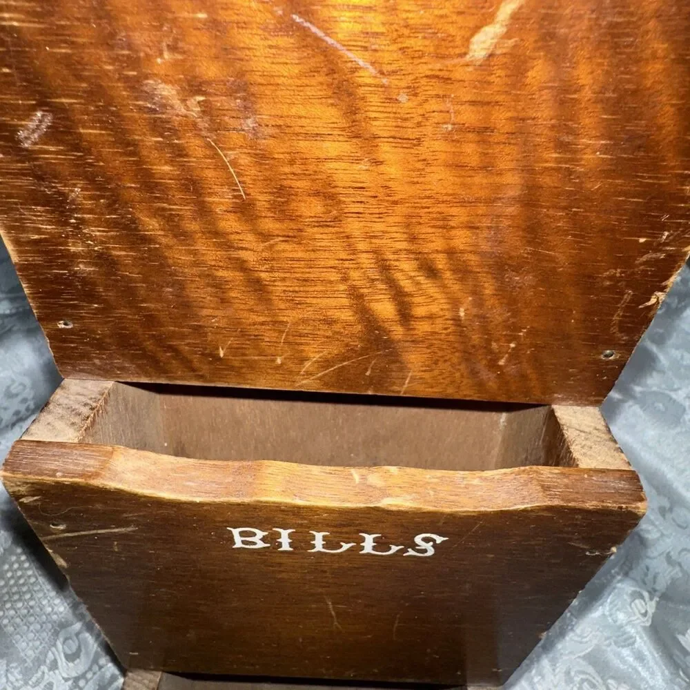 VTG Wood Organizer Wall Mail Holder